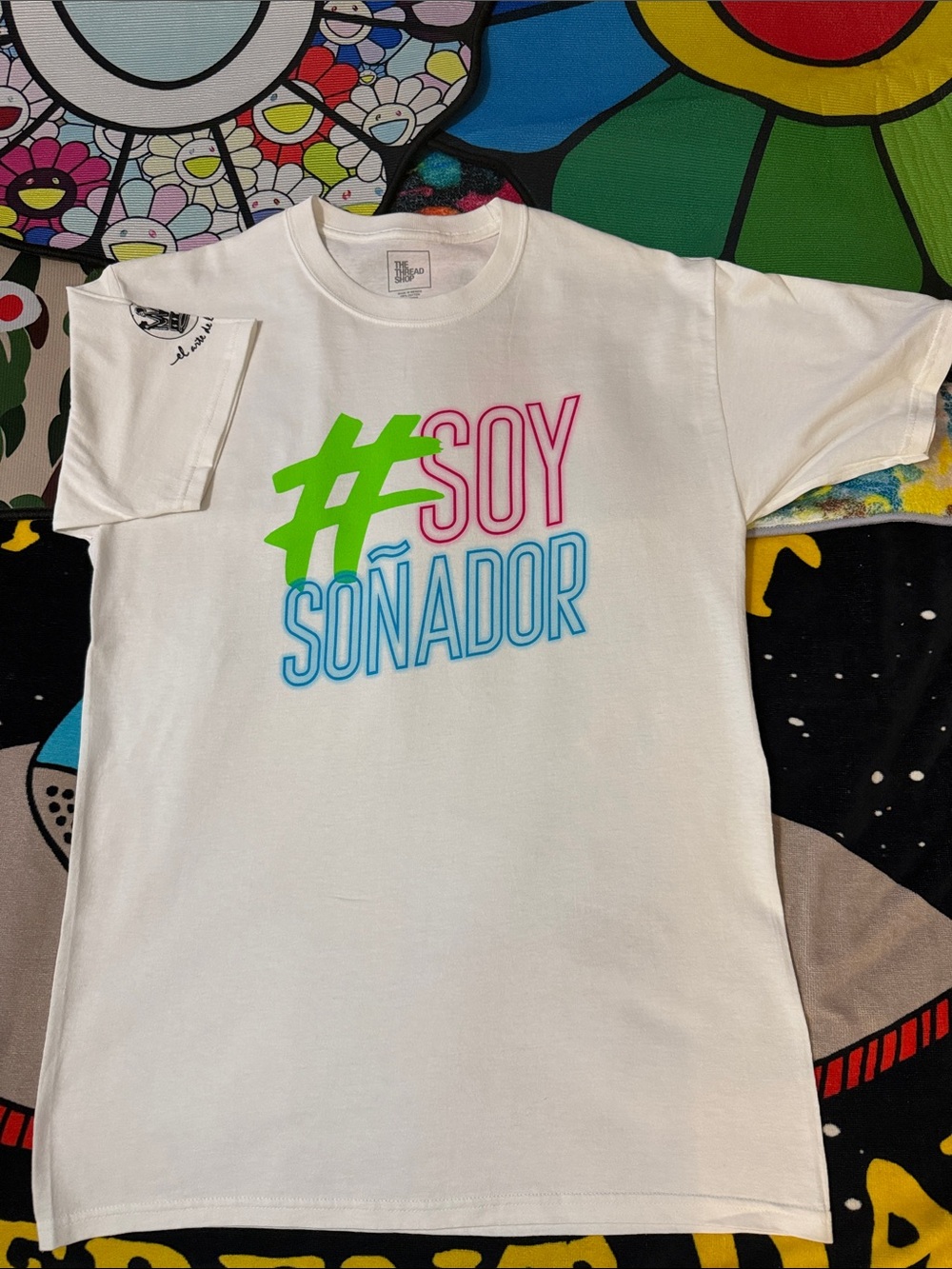 White "#Soy Soñador" Graphic Short Sleeve Tee